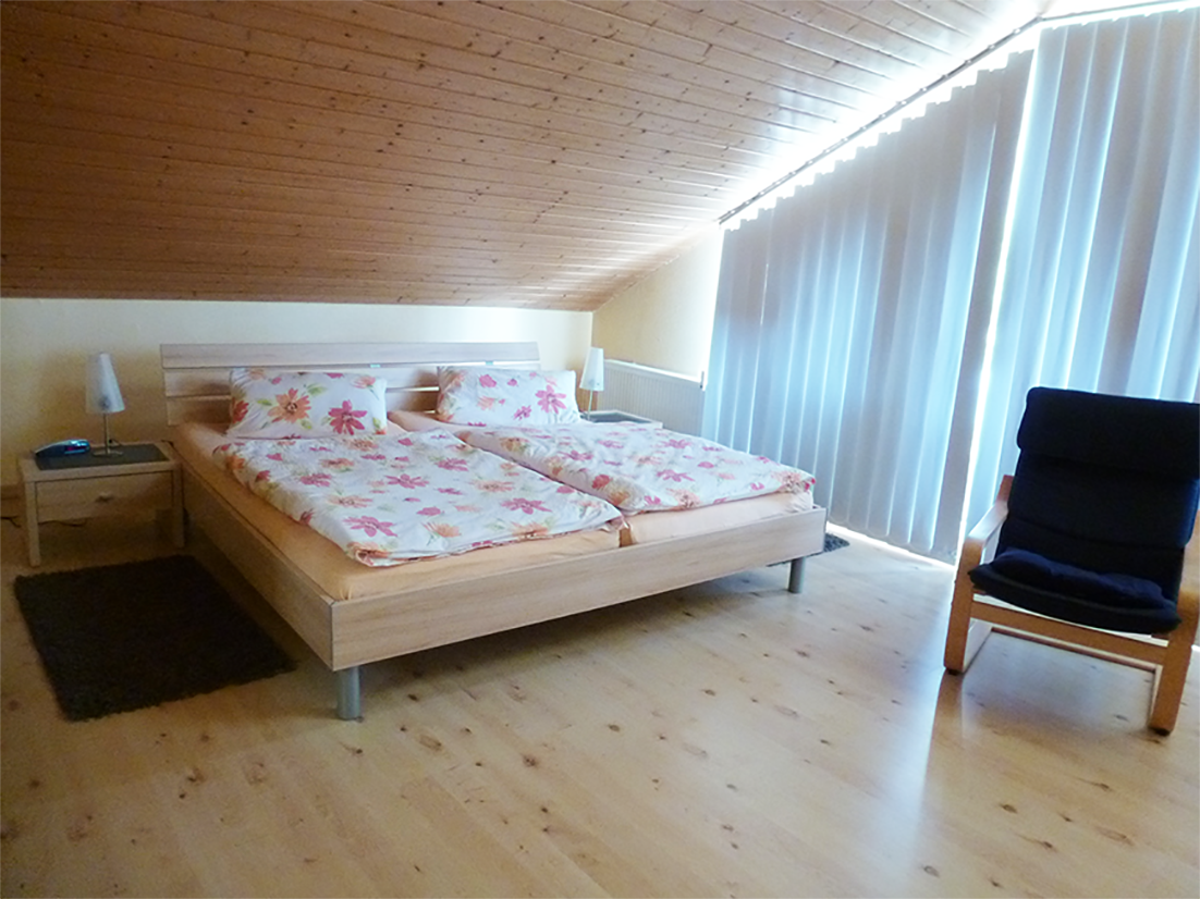 im Schlafzimmer